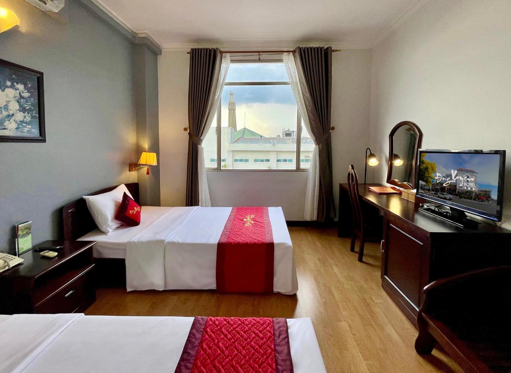 Dong Xuyen Hotel Long Xuyên Kültér fotó